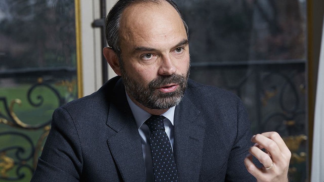 Edouard Philippe : son attitude loin d'Emmanuel Macron étonne ses proches