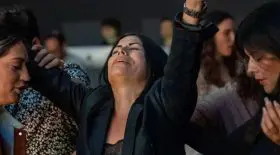megachurch églises requalifiées boites de strip tease