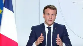 emmanuel macron coup gueule vaccin