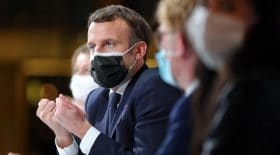 emmanuel macron covid diner furieux