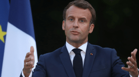 emmanuel macron positif covid
