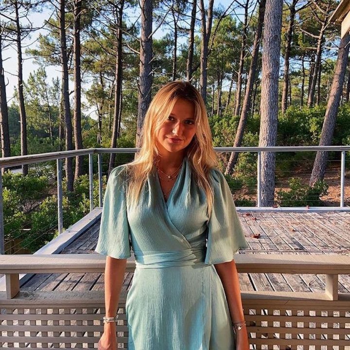 Lola-Courbet-robe-bleu