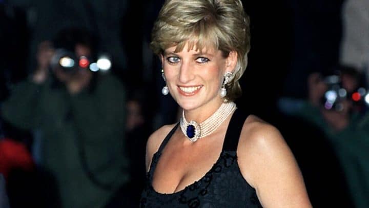 lady diana coupe cheveux