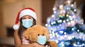 enfant-masque-noël