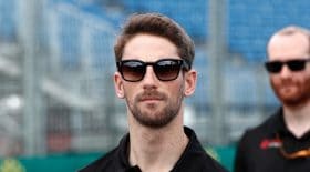 romain grosjean dévoile mains sans bandage !