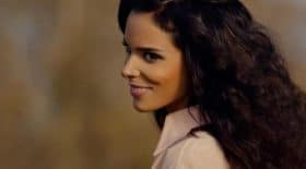 Shy'm, enceinte, s'affiche avec son beau ventre rond sur Instagram