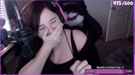 Femme sur Twitch Streamer