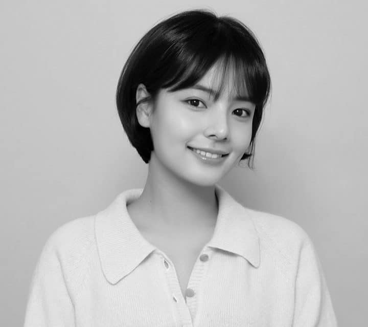 Actrice-Song-Yoo-Jung