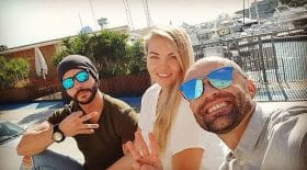 amoureux même fille trouple ensemble