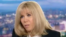 Brigitte Macron zozotement