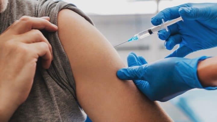 covid-19 vaccin Français hâte