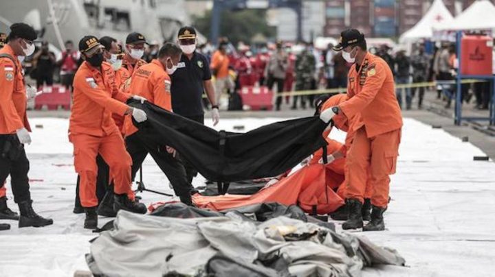 crash boeing 737 indonésie boîtes noires