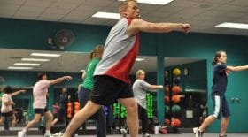 decathlon-pourrait-sauver-les-salles-de-sport-avec-la-creation-dun-masque
