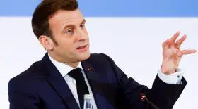 emmanuel macron astrologie signe 2021