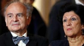 un-grand-acteur-le-pere-demmanuel-macron-fait-une-description-de-son-fils-en-demi-teinte