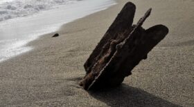 5-bombes-datant-de-la-seconde-guerre-mondiale-decouvertes-sur-une-plage