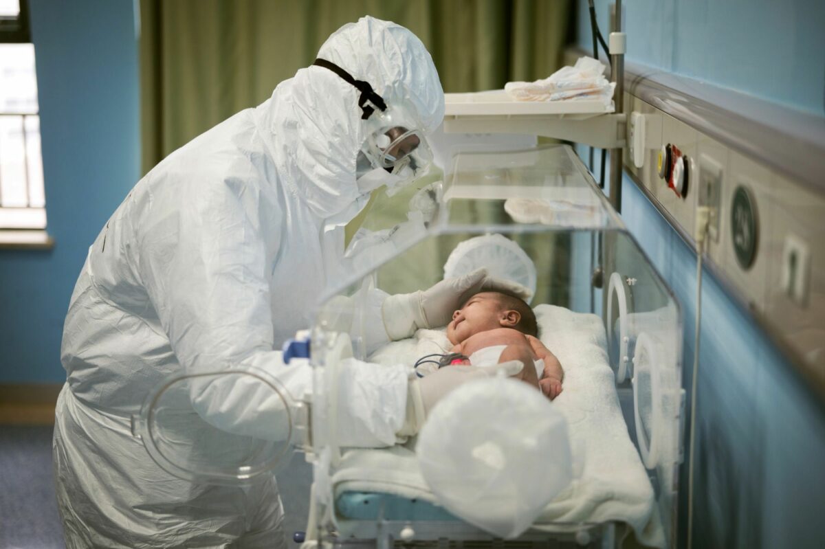 Coronavirus un nouveau variant tr s inqui tant d tect sur un b b 