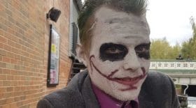 psychopathe déguisé en joker