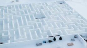 le-plus-grand-labyrinthe-de-neige-monde