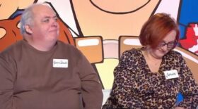 les-zamours-bruno-guillon-a-bout-de-nerf-face-a-un-couple-carrement-dans-lune