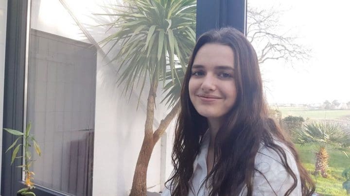 lola moqueries collège concours mannequinat