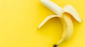 La peau de banane, un allié beauté