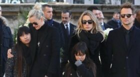 tombe père Johnny Hallyday