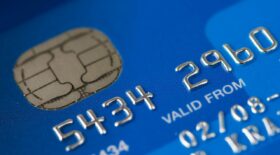 Victime de fraude bancaire, sa banque lui refuse le remboursement...