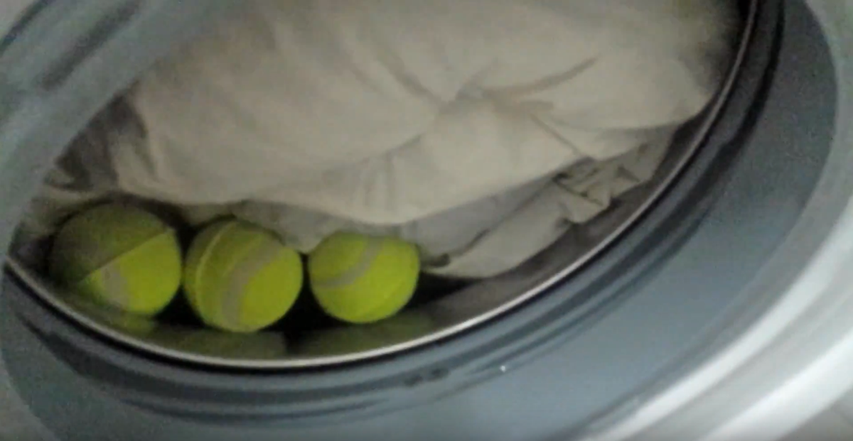 Pourquoi mettre des balles de tennis dans la machine à laver