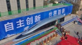Nouveau prototype chinois d'un train allant à 620 km/h