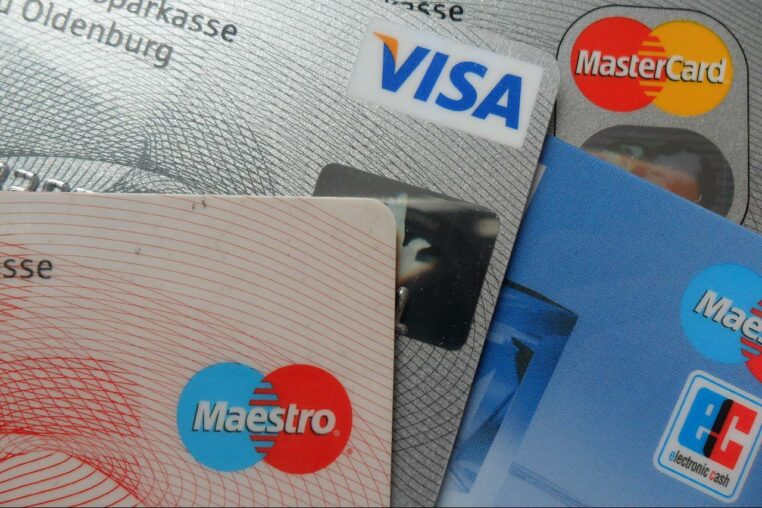 Carte bancaire et authentification en ligne