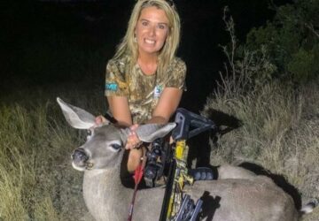 Cette chasseuse de trophées ne regrettera jamais de tuer des animaux sauvages