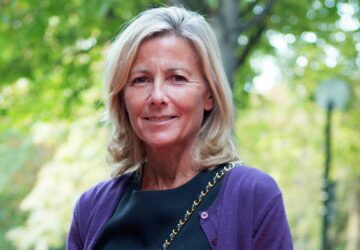 Claire Chazal part en vacances avec son fidèle ami Marc-Olivier Fogiel