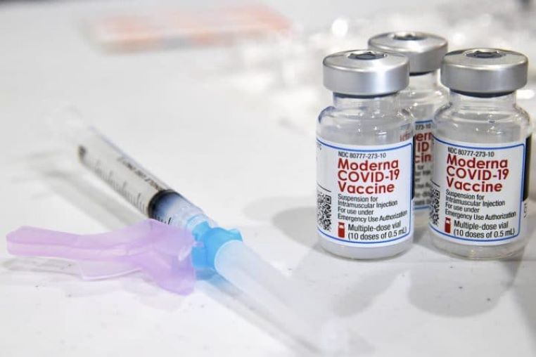 efficacité-baisse-vaccin-Moderna