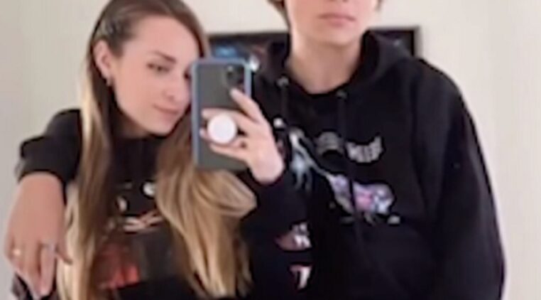 Cameron Smet sosie de Johnny Hallyday : Emma Smet publie une rare photo de son frère de 16 ans