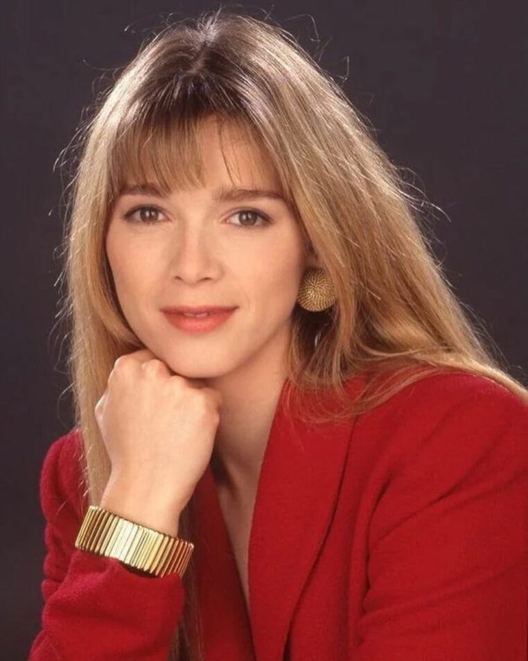 Hélène Rollès Avant