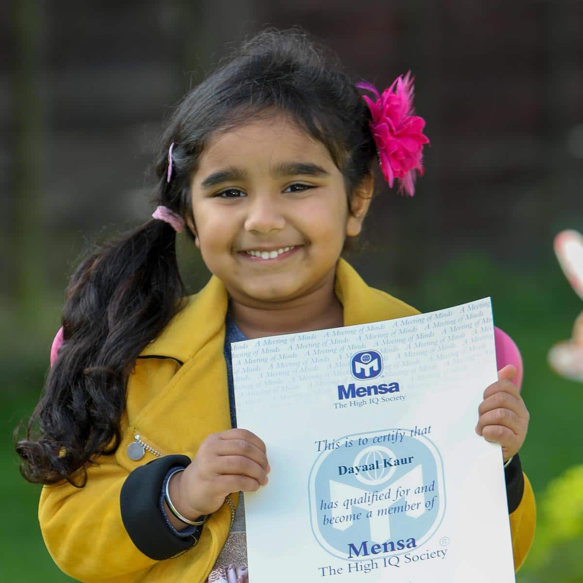 À 4 ans, elle est dotée d'une intelligence exceptionnelle avec un QI