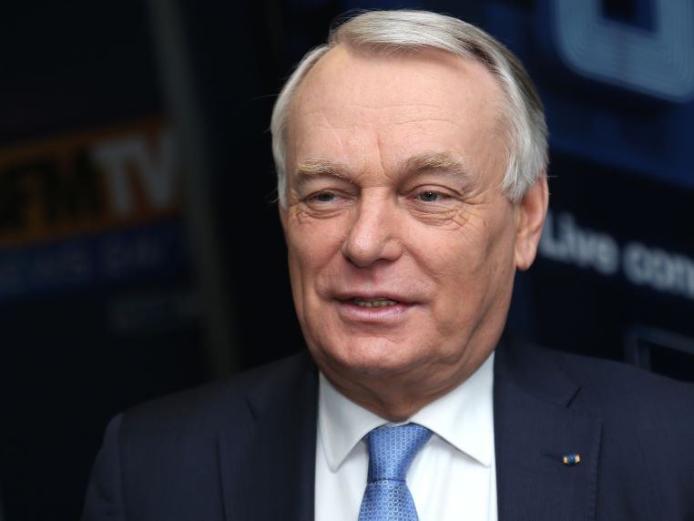 gallerie-politiques-famille-modeste-ayrault