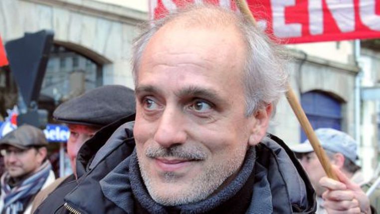 gallerie-politiques-famille-modeste-poutou
