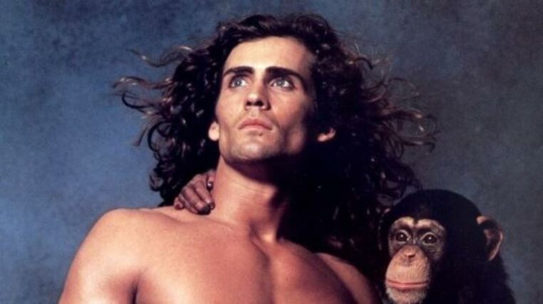 Joe Lara, acteur qui incarnait Tarzan, est mort dans un accident d'avion
