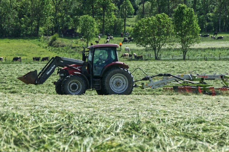 tracteur agriculteur isere pire