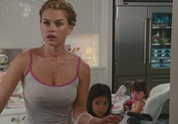 baby-sitter