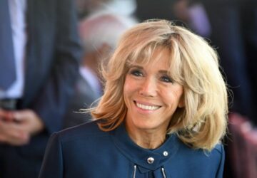 La maman de Brigitte Macron très attentive à ses tenues vestimentaires