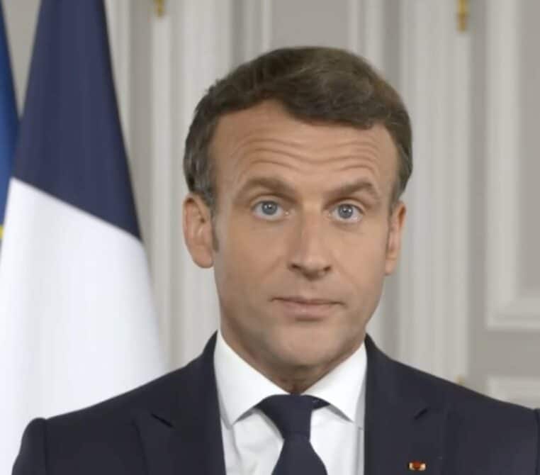 Emmanuel Macron serre la vis concernant les étrangers en situation irrégulière