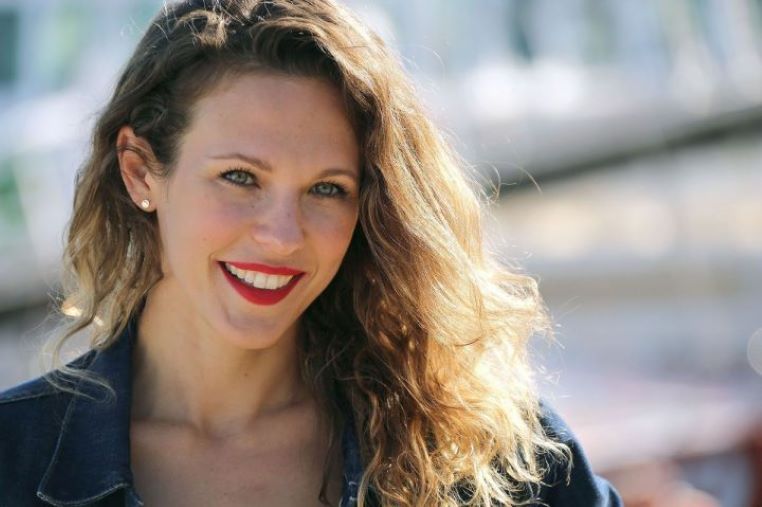 gallerie-maladies-cachee-stars-lorie