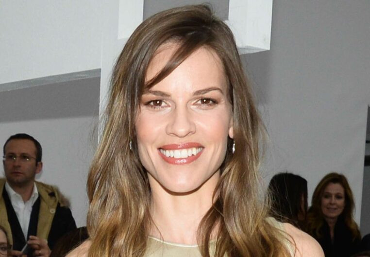 Hilary swank