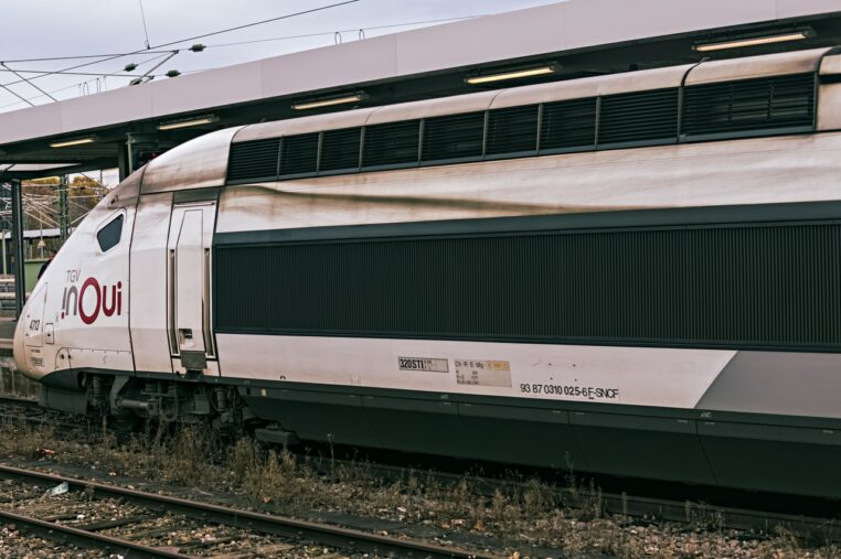 Marseille : un TGV visé par des coups de feu