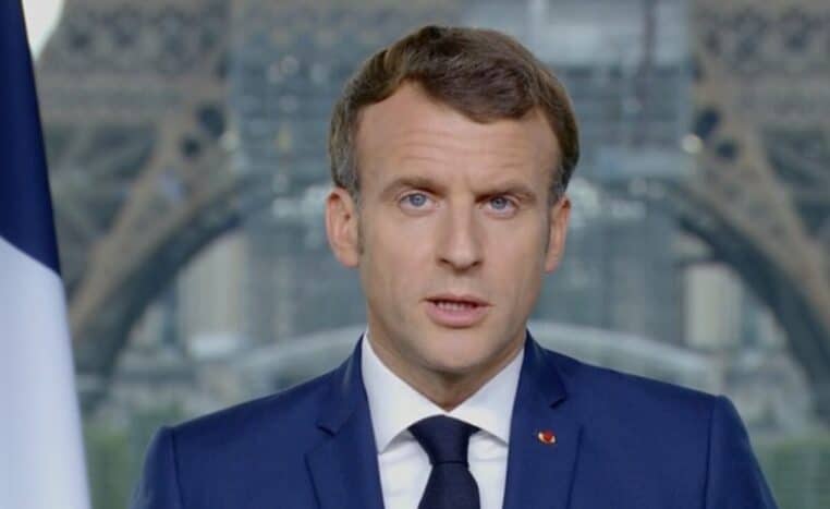 Emmanuel Macron en guerre contre les chômeurs