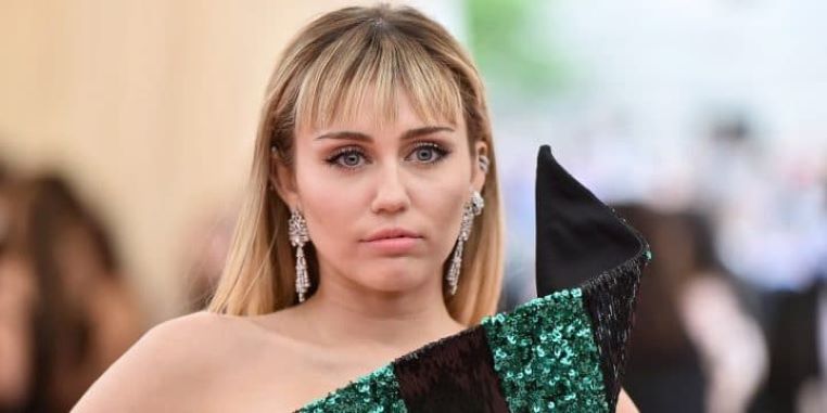 gallerie-stars-fantasmes-cyrus