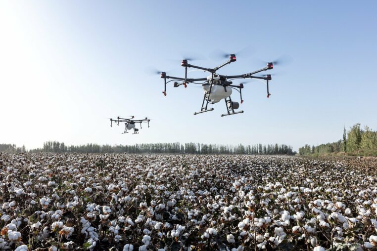 Des détenus se sont livrer des lames de scies et du matériel à chicha avec un drone !